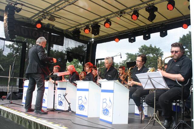 Die Big Band "Blue Notes" spielt bei CitySound.