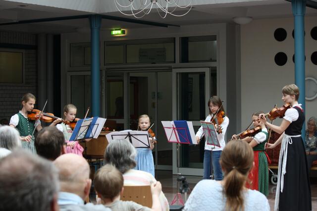 Violinensemble der Sing- und Musikschule Neusäß.