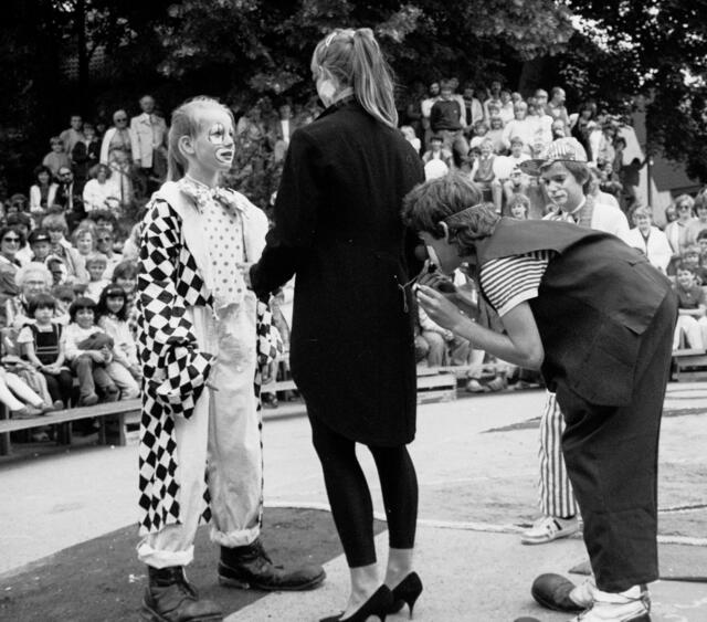 Premierenvorstellung des Kinderzirkus Giovanni im Juni 1985.