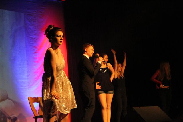 Young Stage auf der Stadthallenbühne.