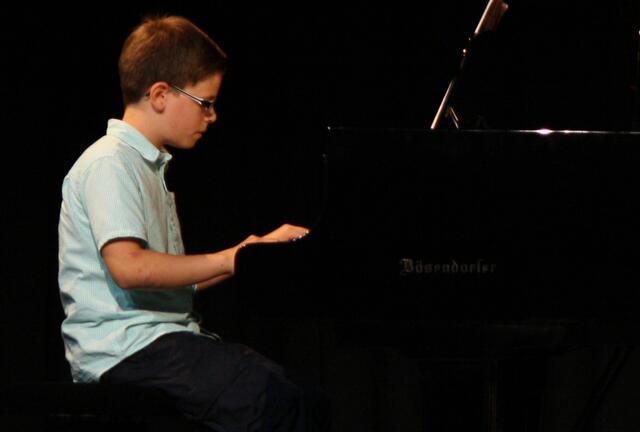 Preisträgerkonzert Jugend-Musikwettbewerb: Konstantin Fink.