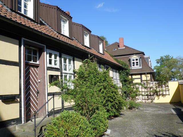 Die Pagenhäuser neben dem Garten waren Unterkünfte für junge, adlige Auszubildende.