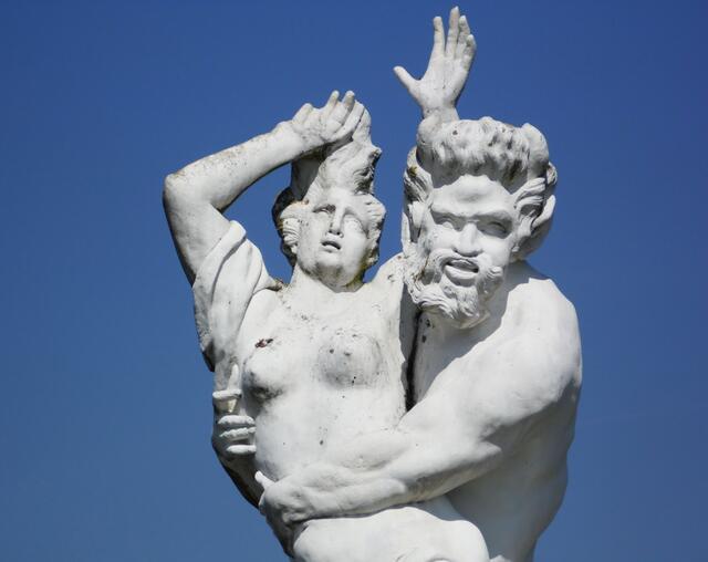 Barocke Skulpturen werden oft in dramatischen Szenen dargestellt: Pan und Syrinx.