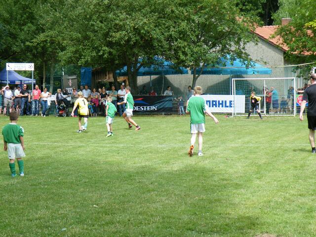 39. Action im Spiel.