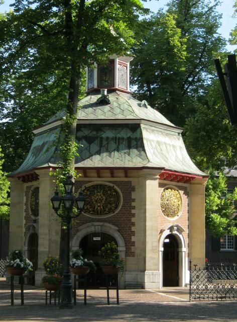 KAPELLE zur Ehren der Mariens auf dem Kapellenplatz