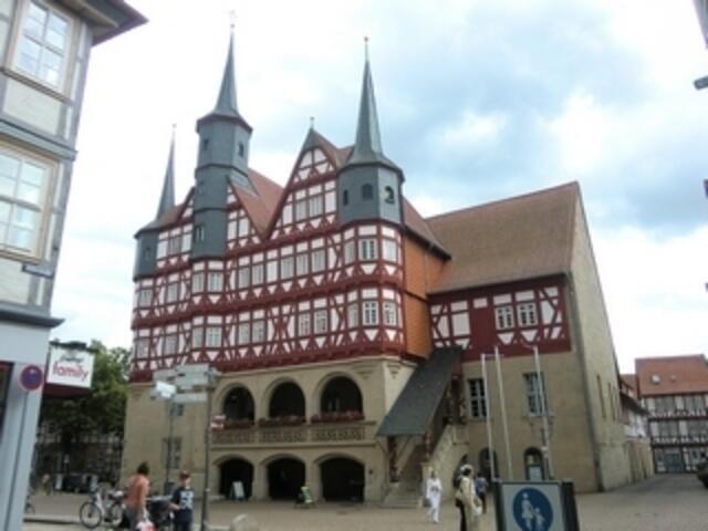 Das berühmte Fachwerkrathaus in Duderstadt