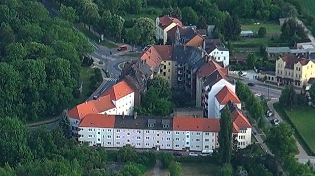 Nur dieser winzige Querweg hier unten ist von der Oberfläche noch genau so wie vor 50 Jahren