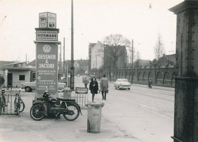 Falke-Uhr am Küchengarten, Nachkriegs-Aufnahme, 1950-er Jahre? Foto: Horst Bohne
