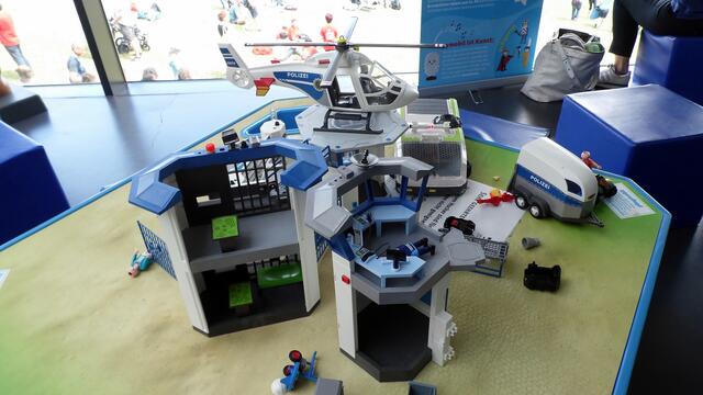 Die Sonderschau »PLAYMOBIL-Spielgeschichte(n) in der Arche Nebra (18.3.–31.10.2016) !