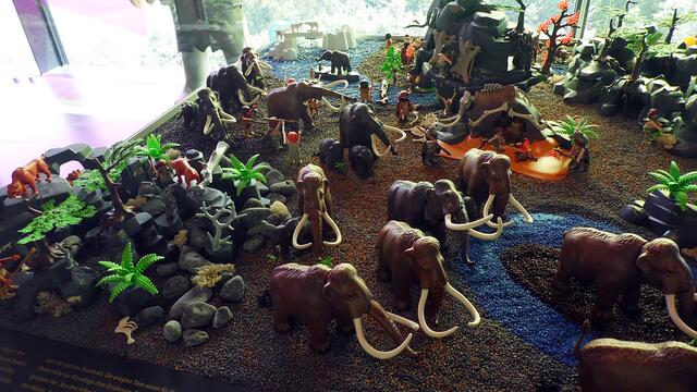 Die Sonderschau »PLAYMOBIL-Spielgeschichte(n) in der Arche Nebra (18.3.–31.10.2016) !