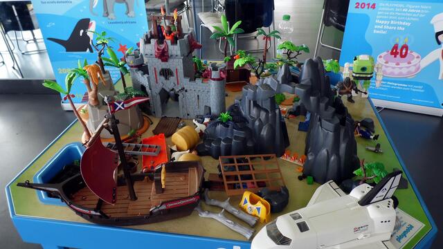 Die Sonderschau »PLAYMOBIL-Spielgeschichte(n) in der Arche Nebra (18.3.–31.10.2016) !