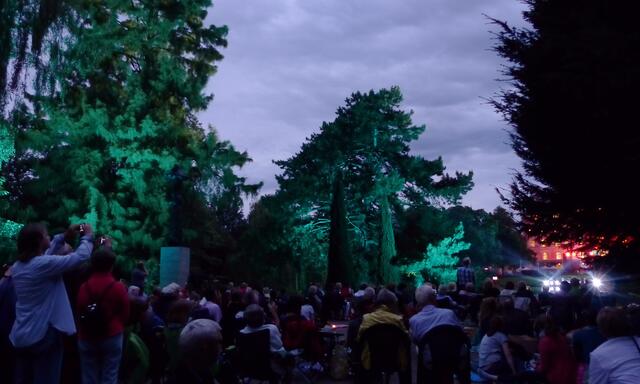 Stimmungsvoll ist es überall, egal welchen Platz man hat.