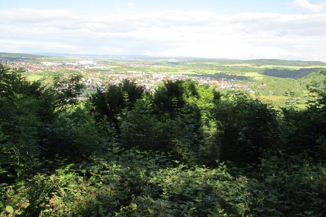 Blick von der westlichen Sitzbank.