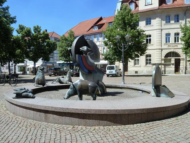 Schöne Plastiken.
