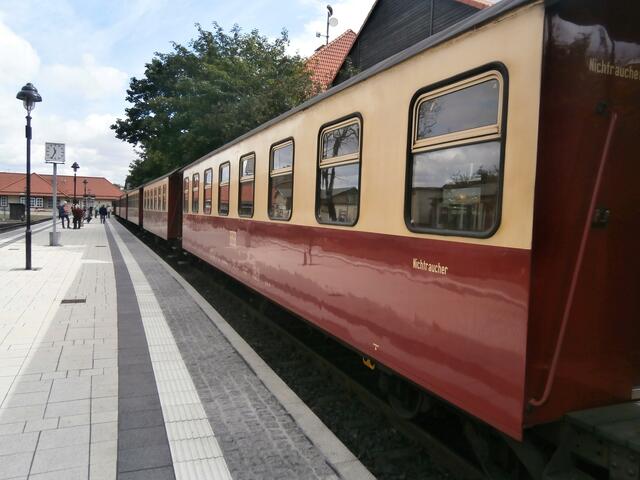 Die Wagen stehen derweil schon bereit