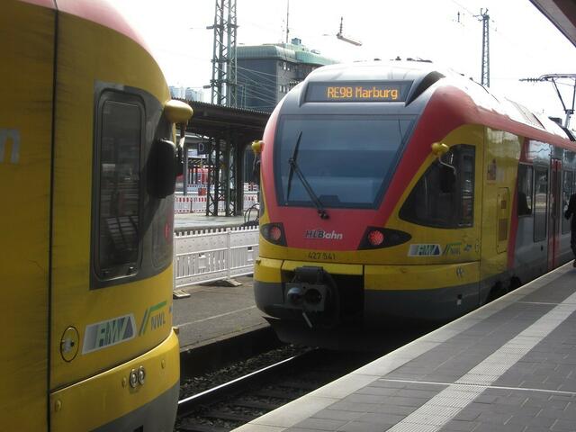 Am 12.4.2016 kann der Triebwagen nach Marburg nicht eingesetzt werden und muss aufs Abstellgleis.
