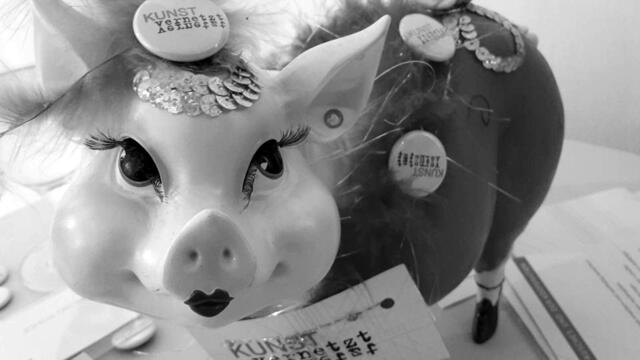 "Schwein gehabt" Impressionen aus der Ausstellung "KUNSTVERNETZT 2016" in Nordstemmen