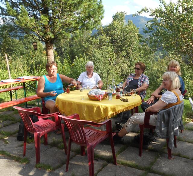 Ausruhen und geniessen des Schattens