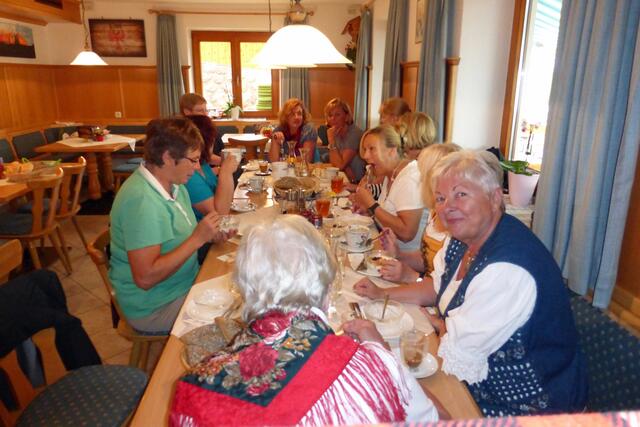 Bergfrühstück auf dem Treichelhof