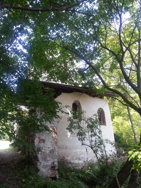 Die ehemalige Burgkapelle aus südlicher Richtung