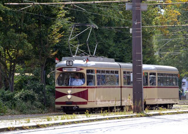 Historische Bahnen waren in Döhren und Mittelfeld unterwegs.