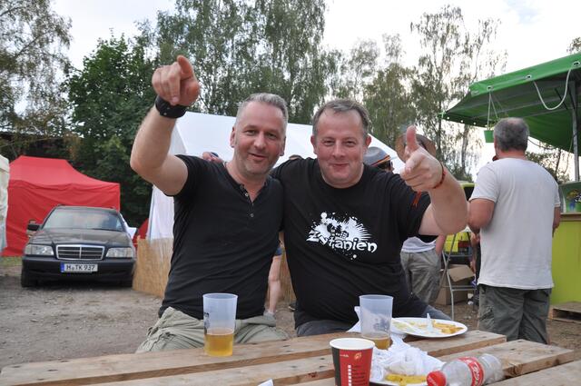 Impressionen Zytanien 2016 - Wiedersehen auf Zytanien Michael "Ele" Wöster und Lars Schumacher waren bereits 1991 mit der Kamera auf dem Festival unterwegs.