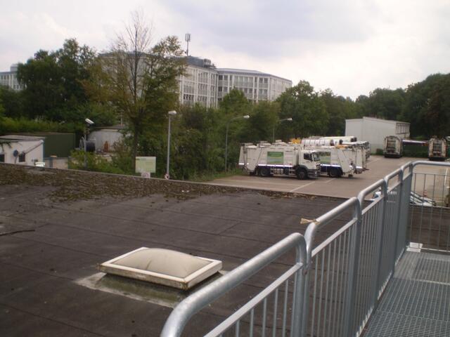 Bremen, 11. September 2016: Blick vom ASB-Übergangswohnheim Stolzenauer Straße in die Nachbarschaft