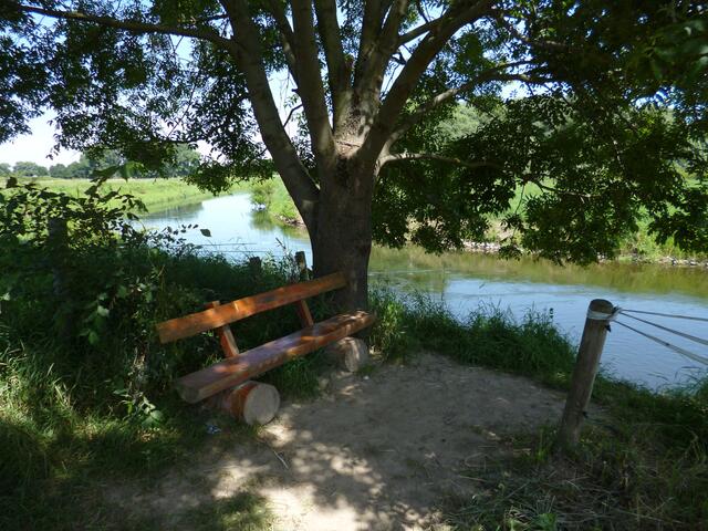 Und ist im Sommer schön im Schatten