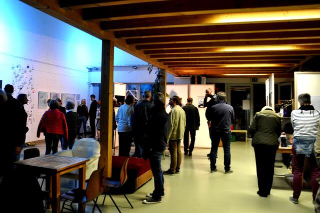 Kunstausstellung "TRANSFER" im Gleis 3 der Solinger Güterhallen