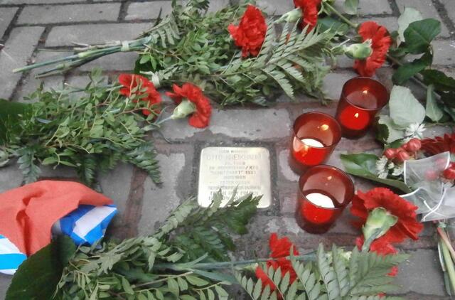 Kramerstraße 4: Stolperstein für Otto Kreikbaum.