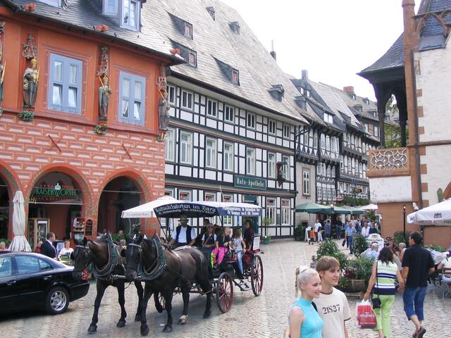 Und natürlich kommt man um den Touristenrummel in diesem zentralen Stadtbereich nicht herum.