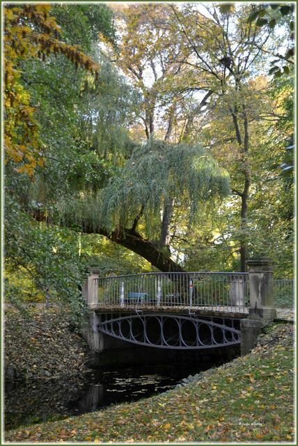 1837 entstand nach Plänen von Georg Ludwig Friedrich Laves die Fahrbrücke mit dem berühmten Fischbauchträger (Foto: Katja Woidtke)