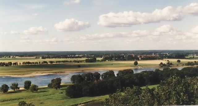 ...hat die Elbe. Hier im Wendland zumindest zur Hälfte.