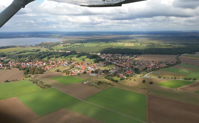 Niedersachsen ist ein weites, freies und schönes Land. Und dazu und zum Siebzigsten einen herzlichen Glückwunsch.