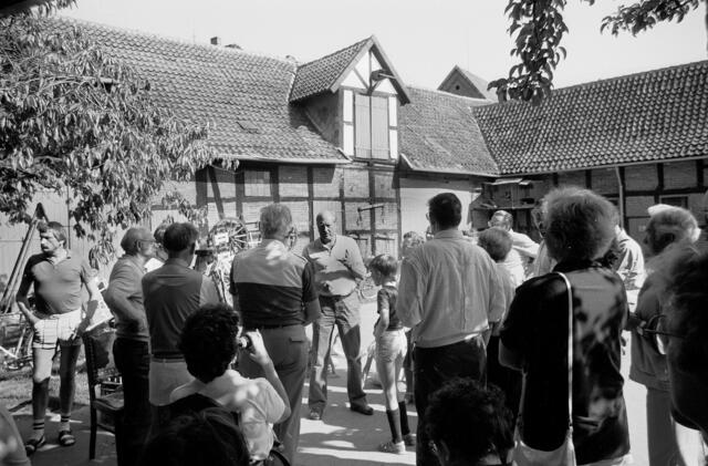 Die Radlergruppe aus Döhren erreicht Harkenbleck.