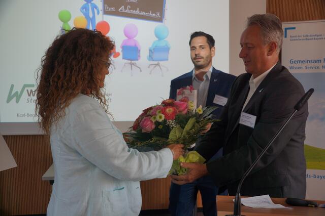 LEWA 2016: Ein Dankeschön für das „Forum Wirtschaft“ ging an Alexandra Fackler