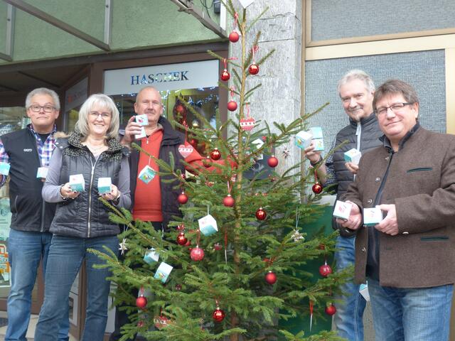 Im Advent startete die Aktionsgemeinschaft Neusäß erstmals die Glückswürfelaktion