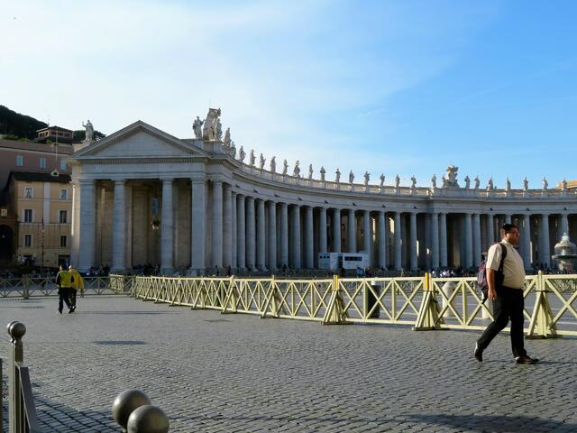 Ein Blick auf den Seitengang.