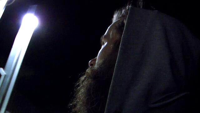 Lasst uns gemeinsam daran arbeiten, das Leid der obdachlosen Menschen zu lindern. Lasst uns Sorge dafür tragen, dass Menschen wie Klaus im Winter eine feste Bleibe haben. Ich danke Allen, die mithelfen dieses Vorhaben zu realisieren.

Von Herzen
Max Bryan
27.11.2016
www.maxbryan.de

Link zur Gruppe: https://www.facebook.com/groups/HamburgerObdachlose/