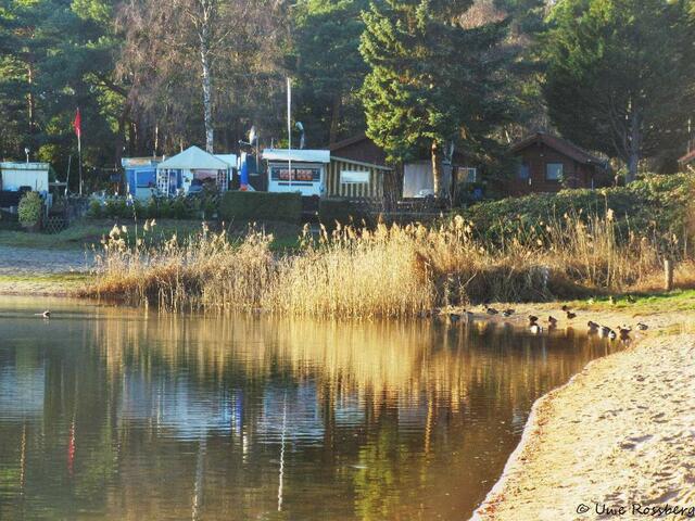Campingplatz am westlichen Ufer des Sees