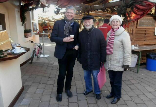 V. l. : Turmschänke-Chef Michael Kohl, Jürgen Wessel und Frau.