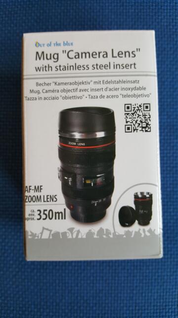 Teil 2: Ein Kaffeebecher in Form eines Kameraobjektivs