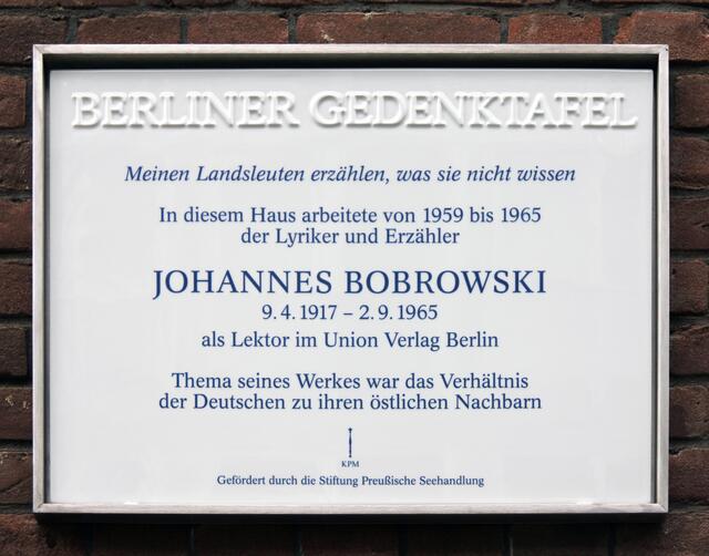 "Berliner Gedenktafel" am Haus Zimmerstr. 80 (Berlin-Mitte) &gt; http://tinyurl.com/zr5fz8c | Foto: OTFW, Berlin