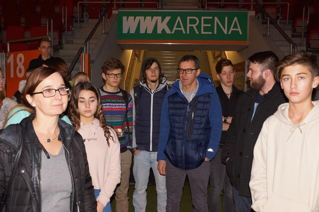 Matrix-Delegation bei der Stadionführung
