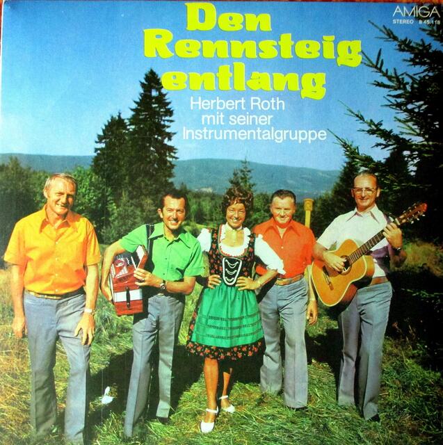 Herbert Roth, der Musiker und Komponist aus Suhl, war der bekannteste und populärste Volksmusiker in der DDR. Im Dezember 2016 wäre er 90 Jahre alt geworden. Eine LP aus meiner Sammlung !