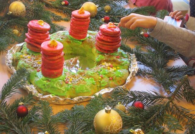 So sah er aus, unser selbstgebackener "Adventskranz".