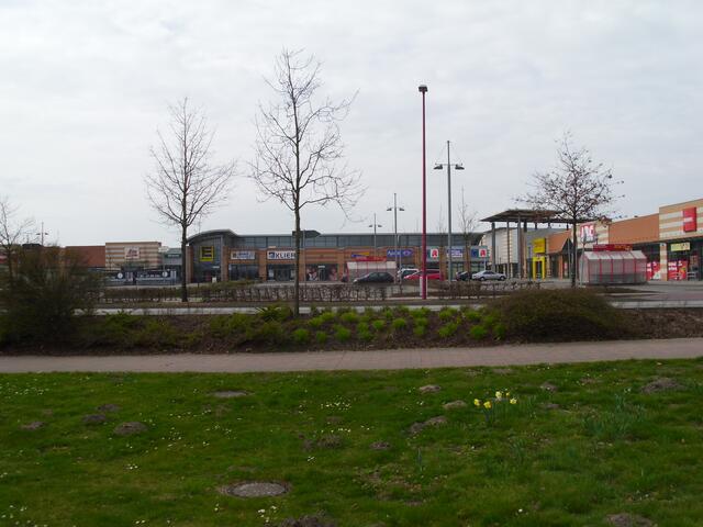 Schöner angrenzender Park