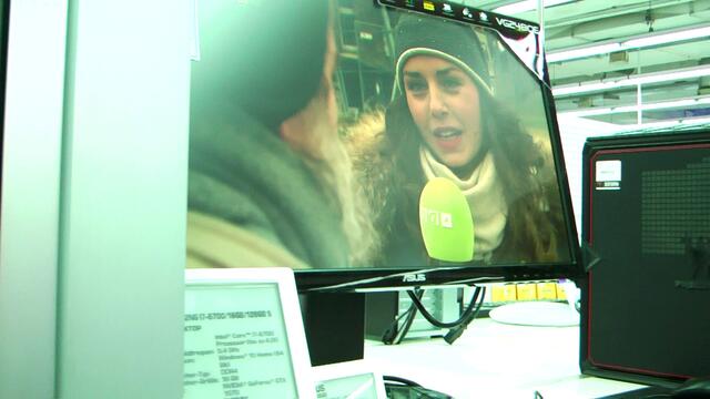 Laut Wikipedia verfügt die Messe Hamburg über 87.000 m² Hallenfläche und weitere 10.000 m² Freigelände. Winzige 6 Quadratmeter für einen Obdachlosen-Container waren dennoch nicht dabei. Messe und Verkauf haben Vorrang - ganz offenbar.

https://de.wikipedia.org/wiki/Hamburg_Messe