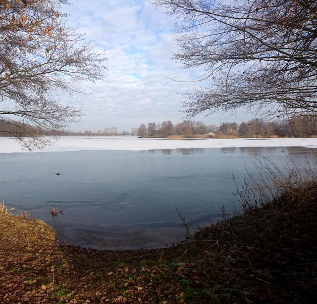 Eisfläche auf dem Wietzesee