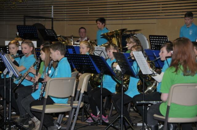 Das Vororchester der SGL-Kapelle unter Leitung von Florian Helgemeir | Foto: Thomas Träger